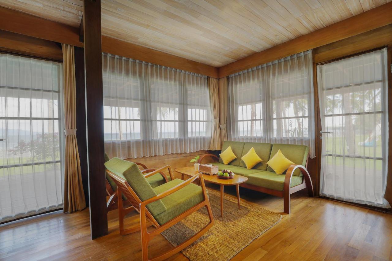 Villa So Long Banyuwangi - Ijen ภายนอก รูปภาพ